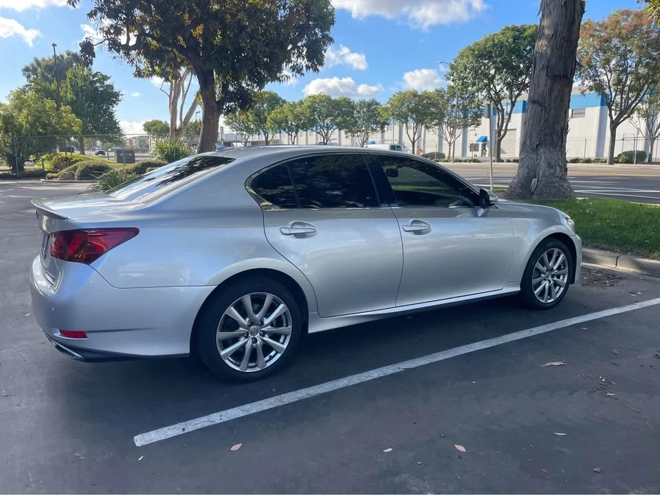 2014 Lexus GS 4th Gen - Image 4 of 13