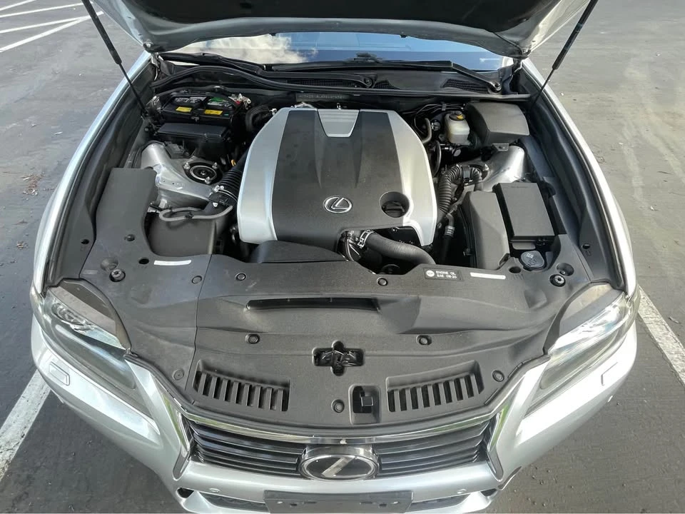 2014 Lexus GS 4th Gen - Image 12 of 13