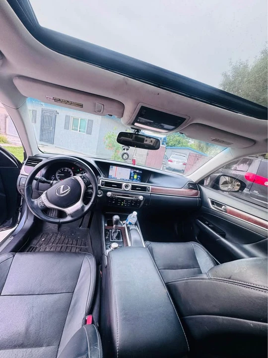 2014 Lexus GS 4th Gen - Image 10 of 10