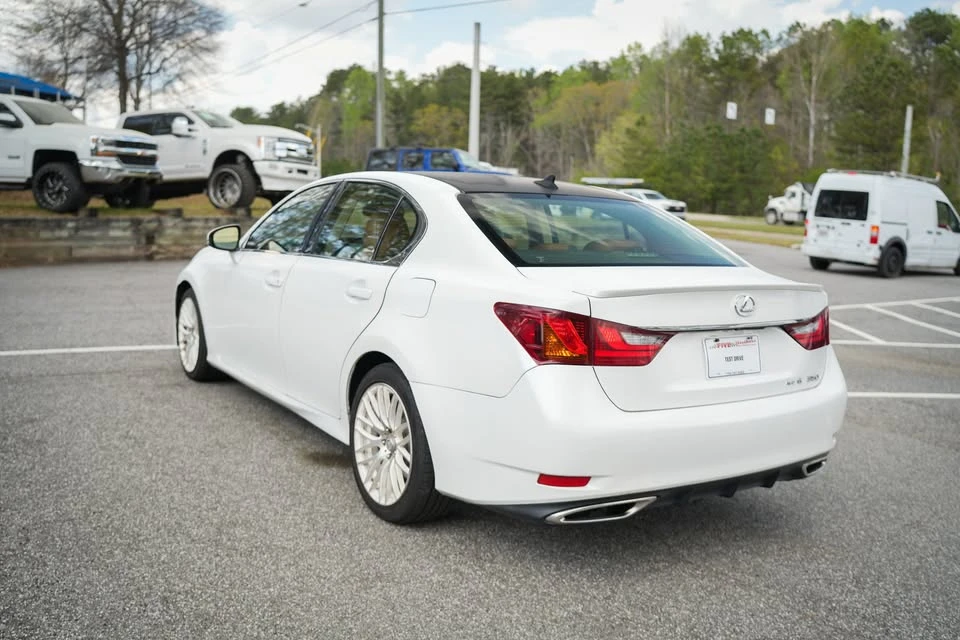 2014 Lexus GS 4th Gen - Image 9 of 20
