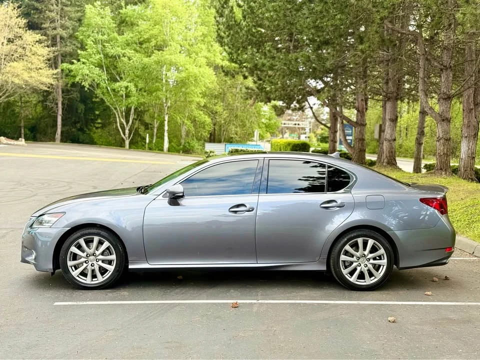 2014 Lexus GS 4th Gen - Image 3 of 16