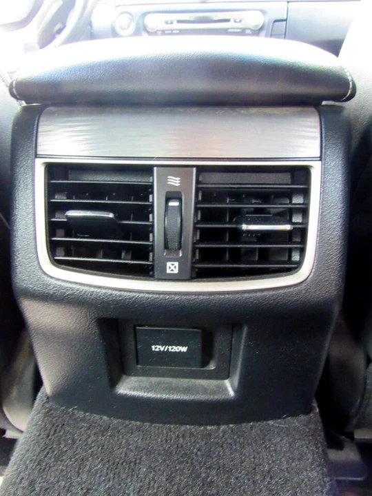 2014 Lexus GS 4th Gen - Image 16 of 19
