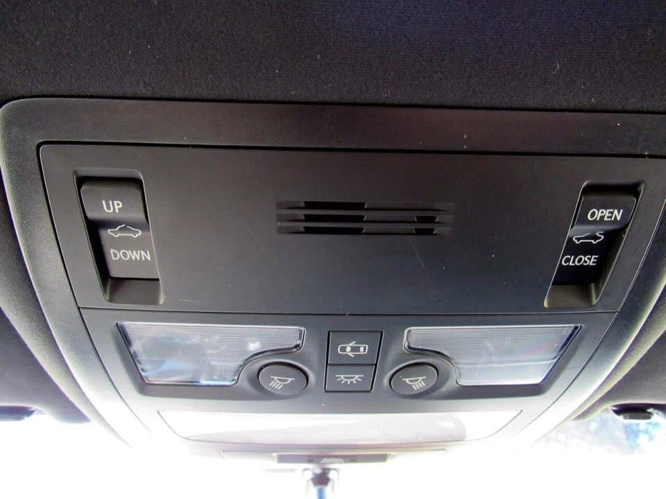 2014 Lexus GS 4th Gen - Image 18 of 19