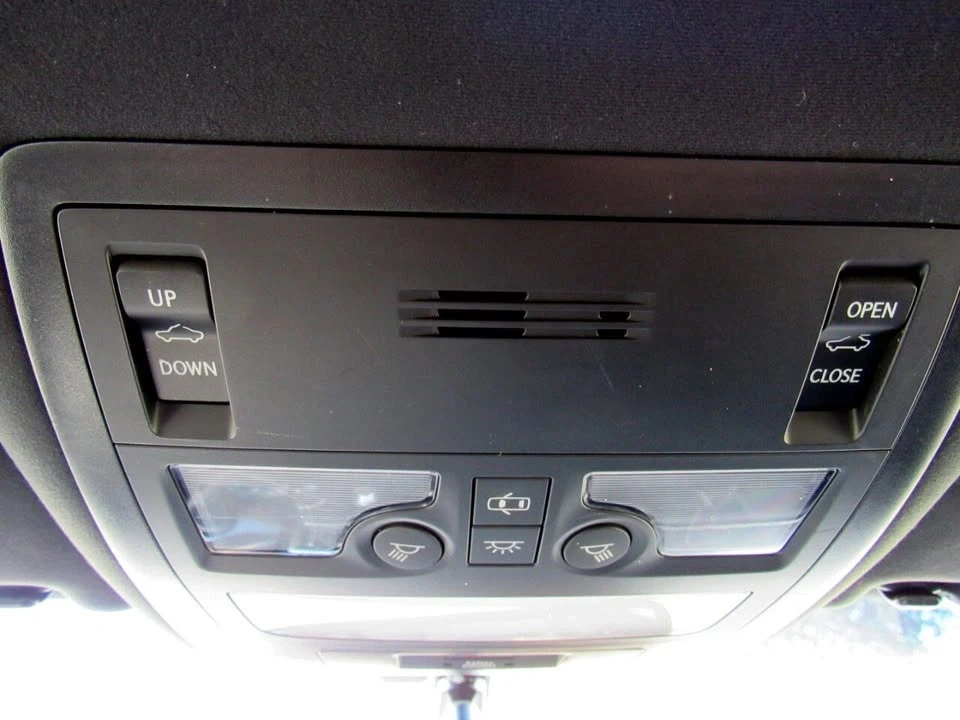 2014 Lexus GS 4th Gen - Image 18 of 19