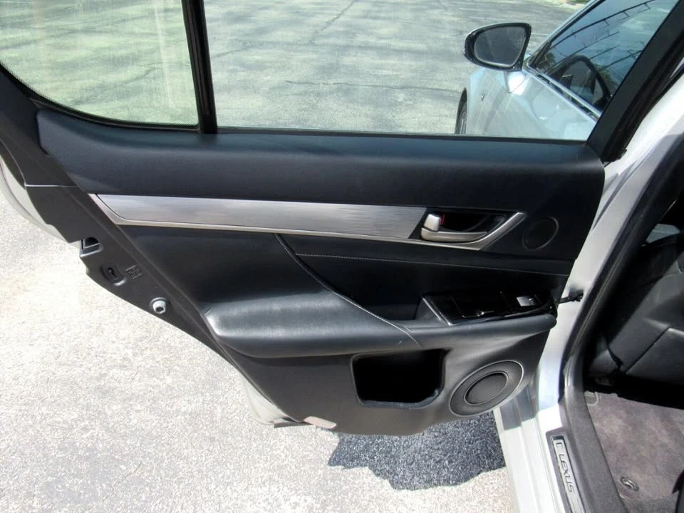 2014 Lexus GS 4th Gen - Image 10 of 19
