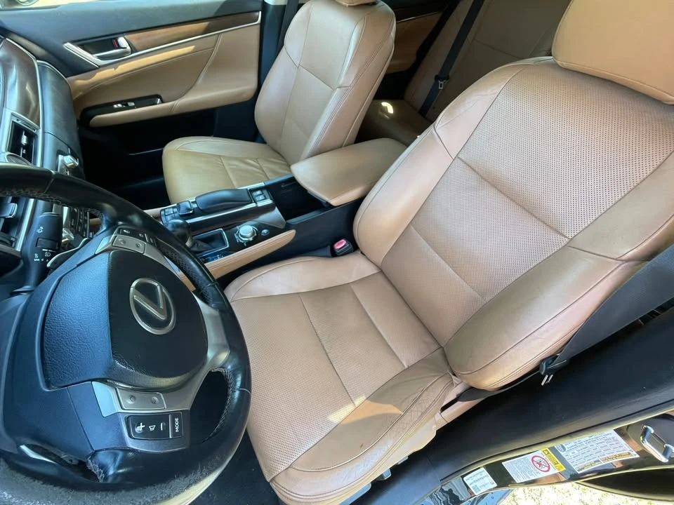 2014 Lexus GS 4th Gen - Image 14 of 20