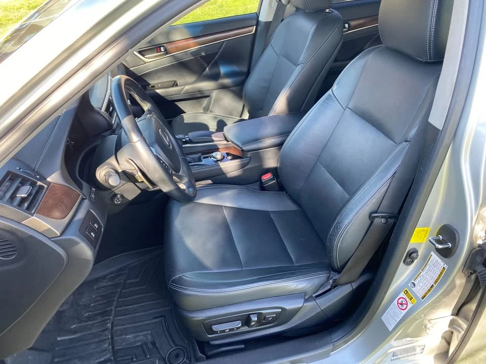 2014 Lexus GS 4th Gen - Image 8 of 14