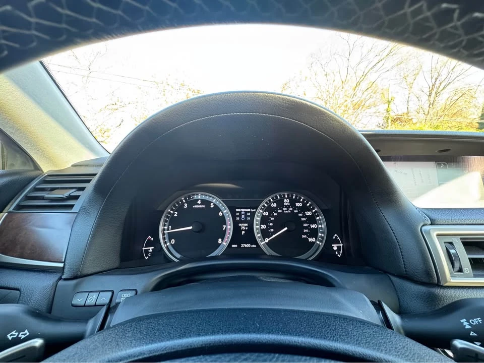 2014 Lexus GS 4th Gen - Image 13 of 16