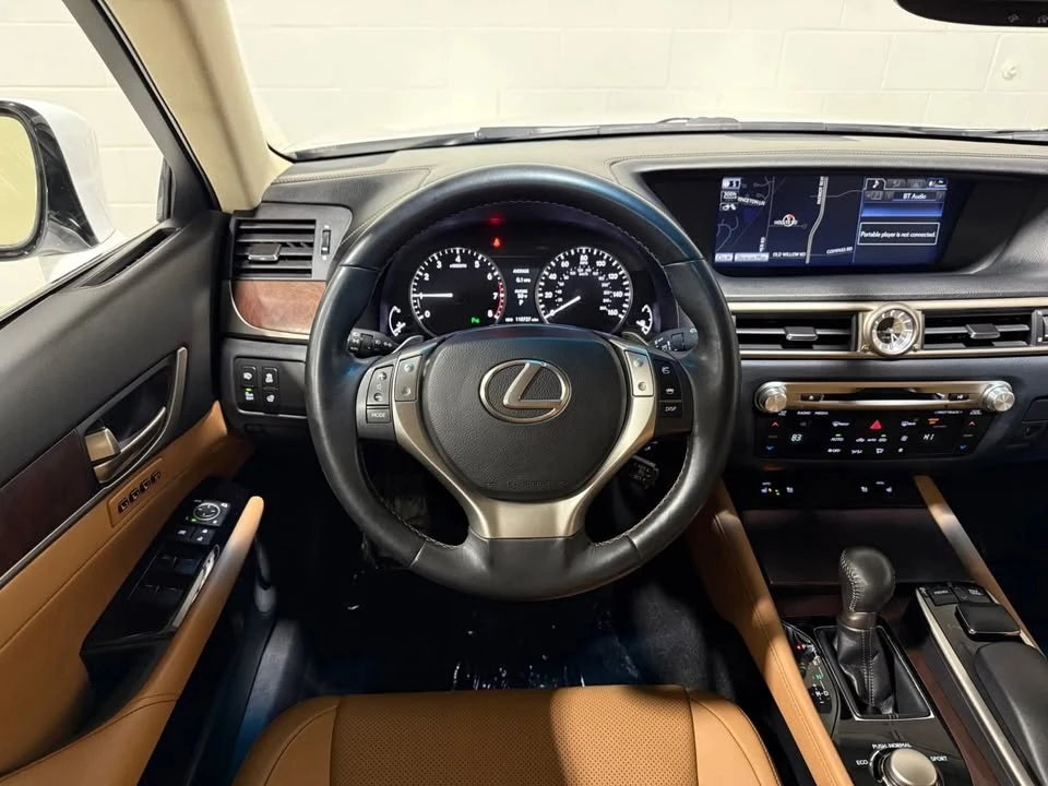 2014 Lexus GS 4th Gen - Image 8 of 19