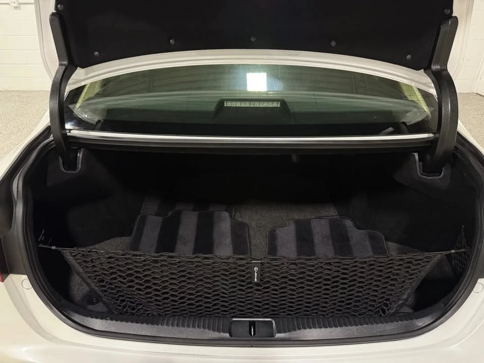 2014 Lexus GS 4th Gen - Image 13 of 19