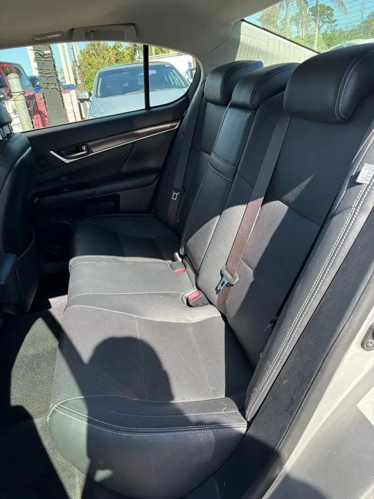 2014 Lexus GS 4th Gen - Image 7 of 10