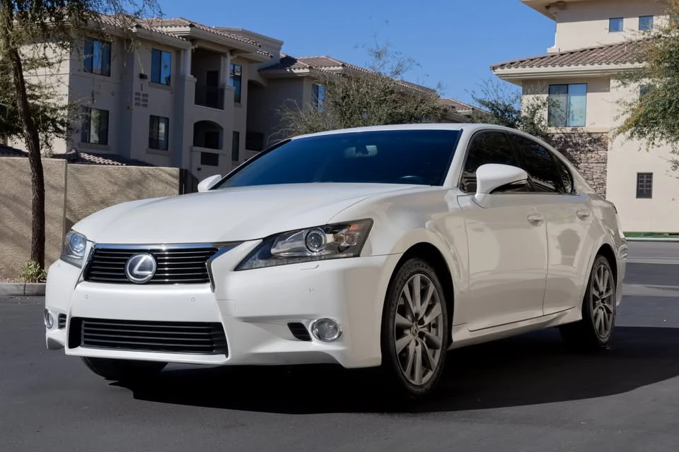 2014 Lexus GS 4th Gen - Image 3 of 20