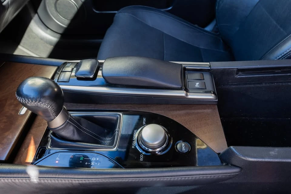 2014 Lexus GS 4th Gen - Image 14 of 20