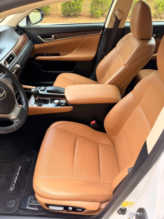 2014 Lexus GS 4th Gen - Image 7 of 19
