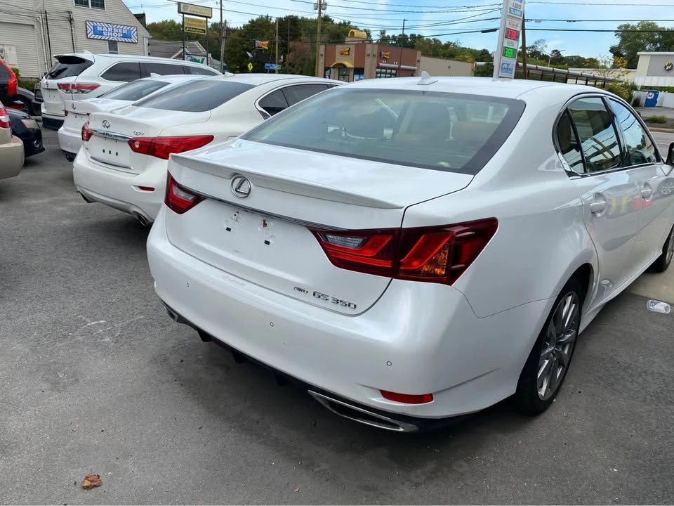 2014 Lexus GS 4th Gen - Image 2 of 5