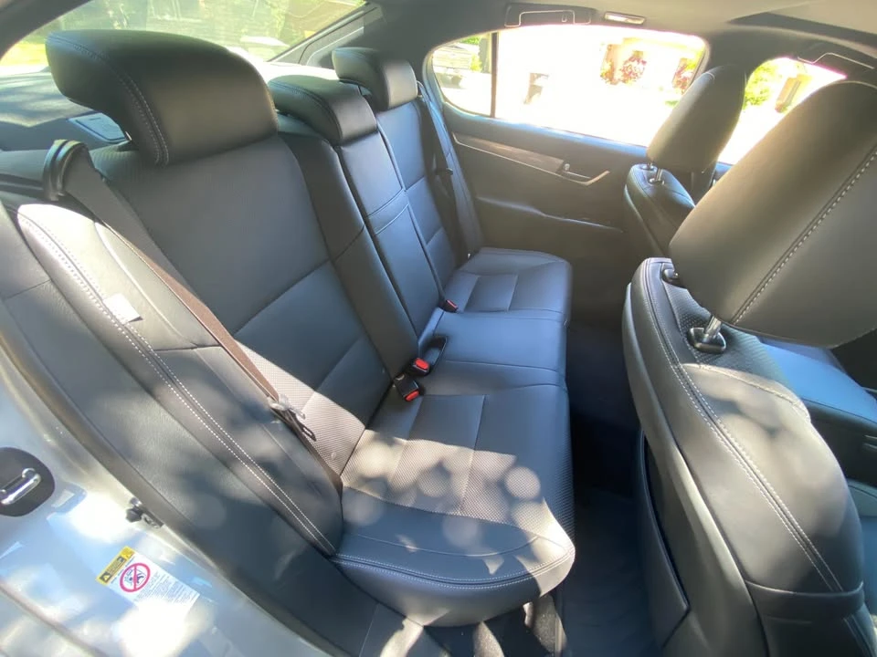 2014 Lexus GS 4th Gen - Image 12 of 15