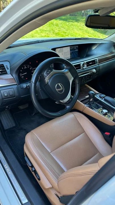 2014 Lexus GS 4th Gen - Image 6 of 8