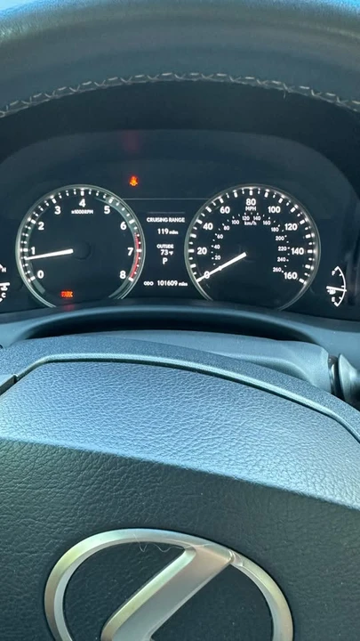 2014 Lexus GS 4th Gen - Image 7 of 8