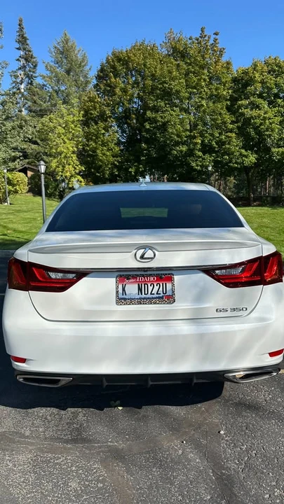 2014 Lexus GS 4th Gen - Image 2 of 8