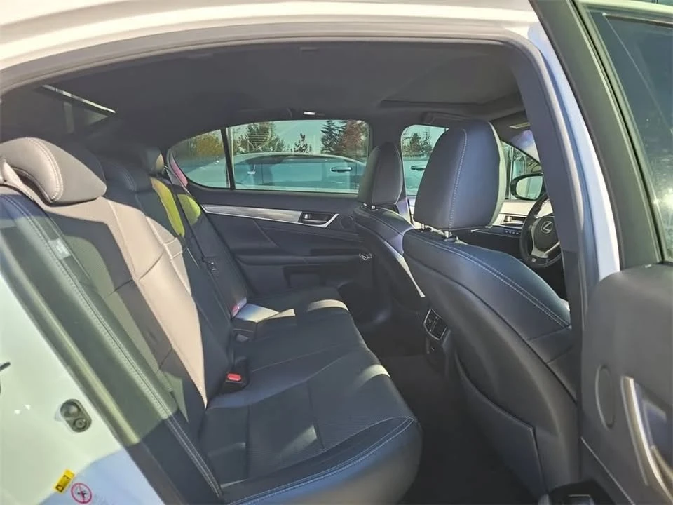 2014 Lexus GS 4th Gen - Image 12 of 16