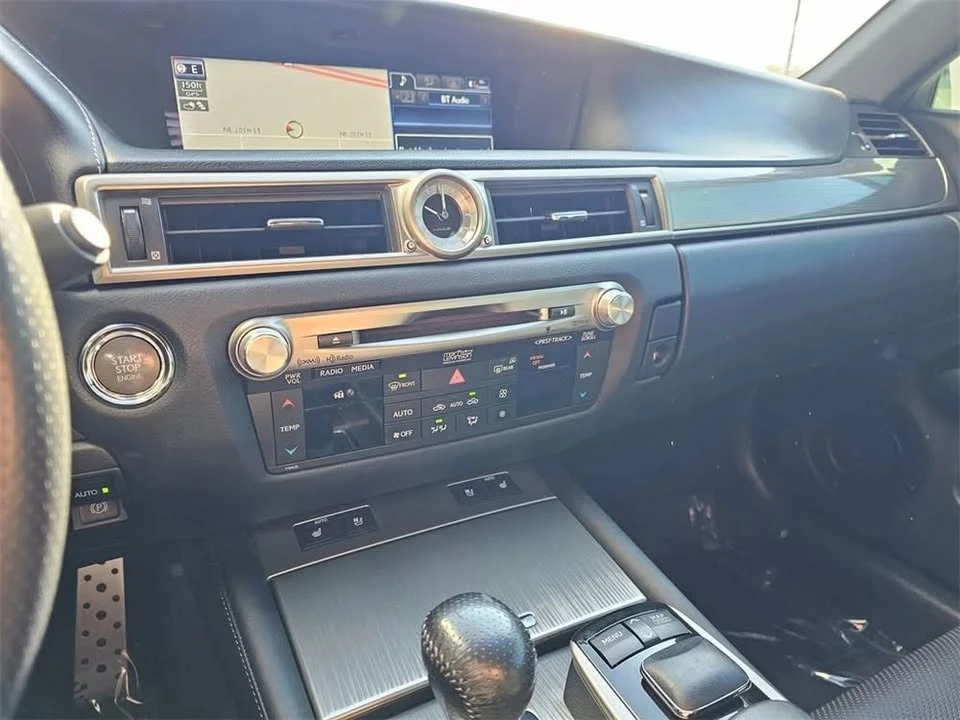 2014 Lexus GS 4th Gen - Image 15 of 16