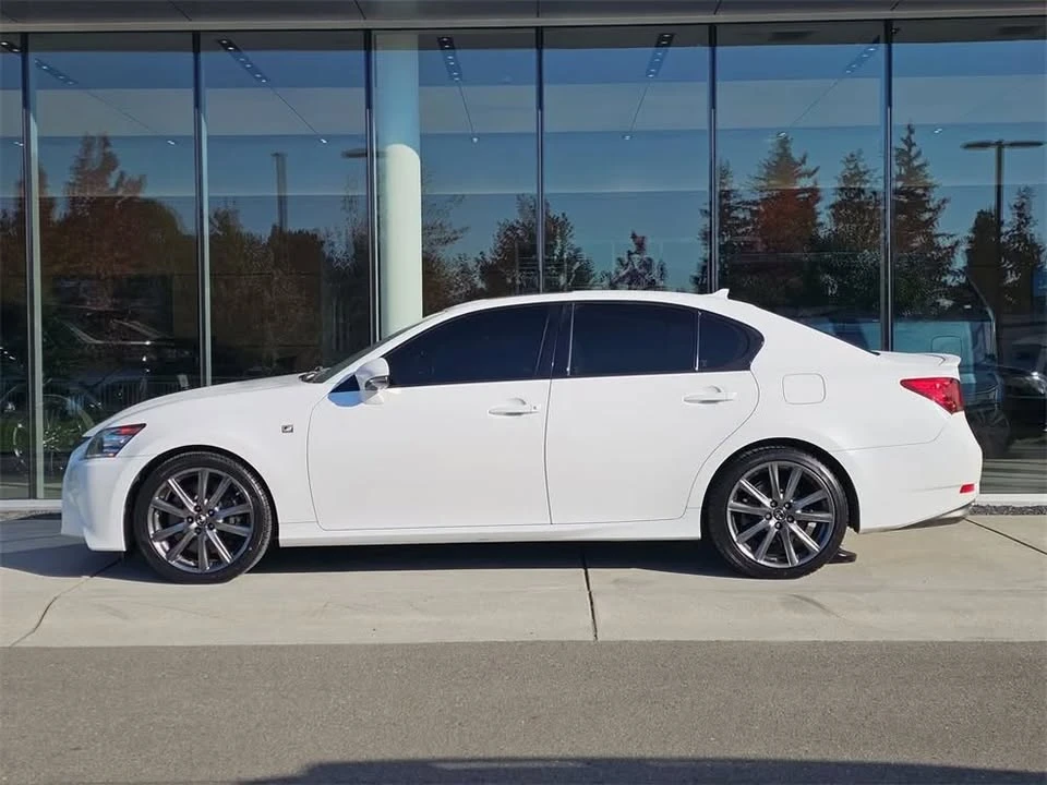 2014 Lexus GS 4th Gen - Image 4 of 16