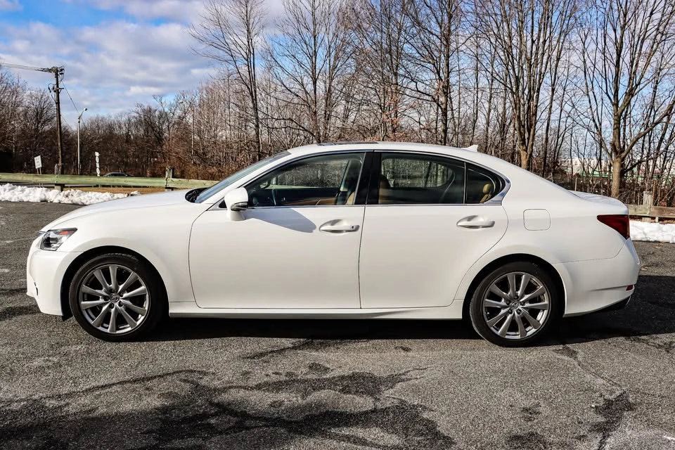 2014 Lexus GS 4th Gen - Image 7 of 13