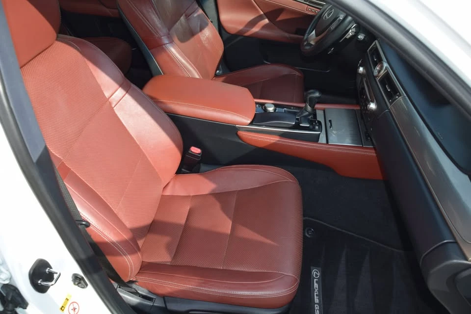 2014 Lexus GS 4th Gen - Image 3 of 19