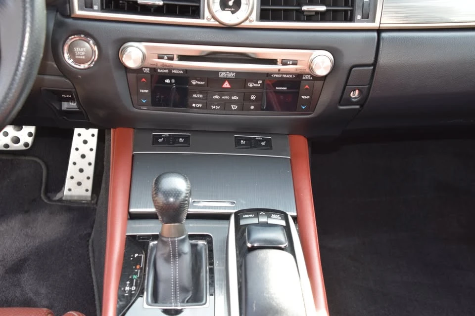 2014 Lexus GS 4th Gen - Image 8 of 19