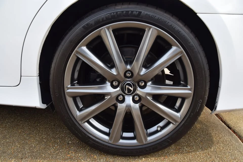 2014 Lexus GS 4th Gen - Image 10 of 19