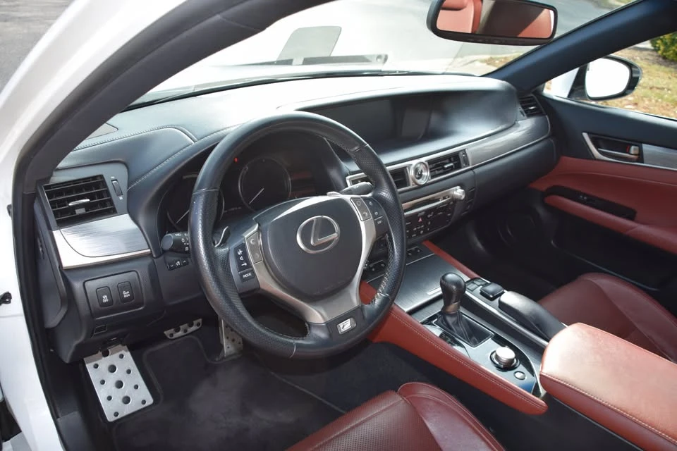 2014 Lexus GS 4th Gen - Image 6 of 19