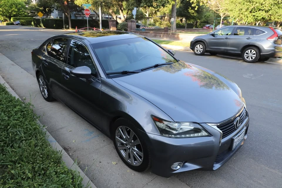 2014 Lexus GS 4th Gen - Image 3 of 20