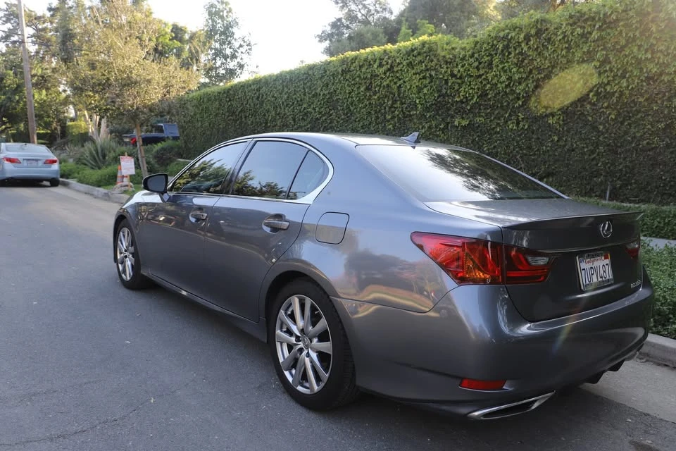 2014 Lexus GS 4th Gen - Image 2 of 20