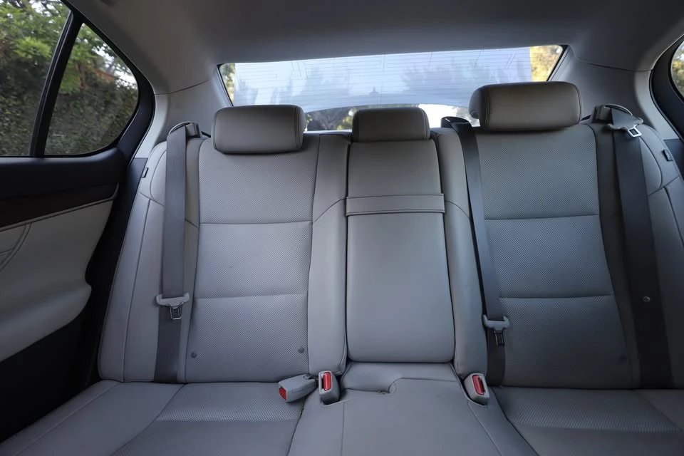 2014 Lexus GS 4th Gen - Image 19 of 20