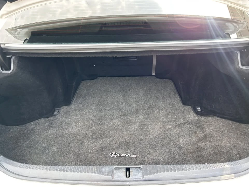 2014 Lexus GS 4th Gen - Image 10 of 16
