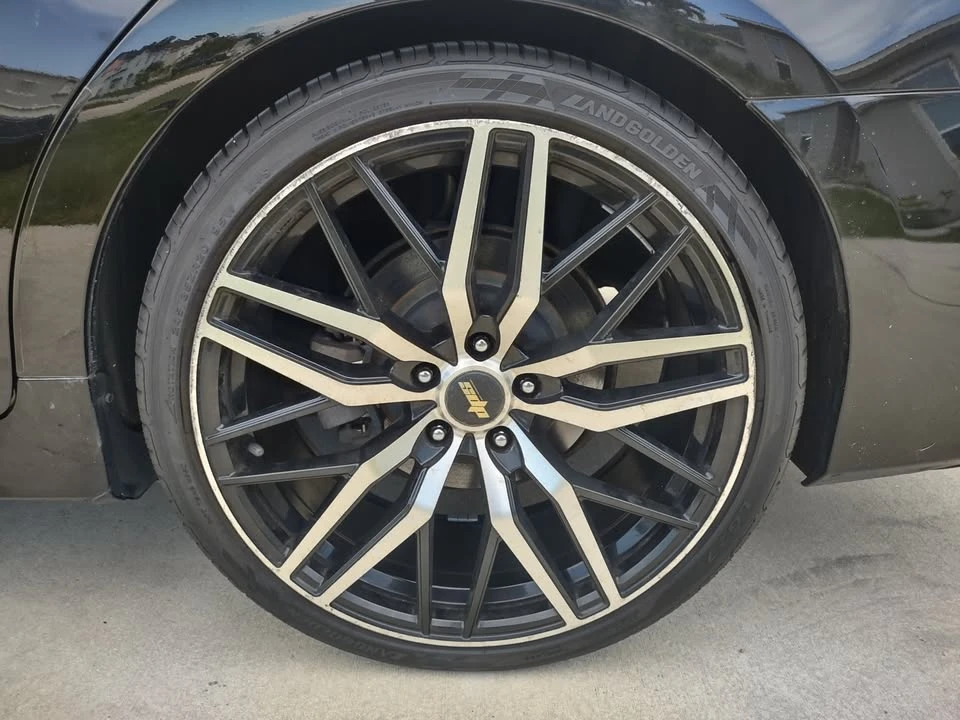 2014 Lexus GS 4th Gen - Image 10 of 19