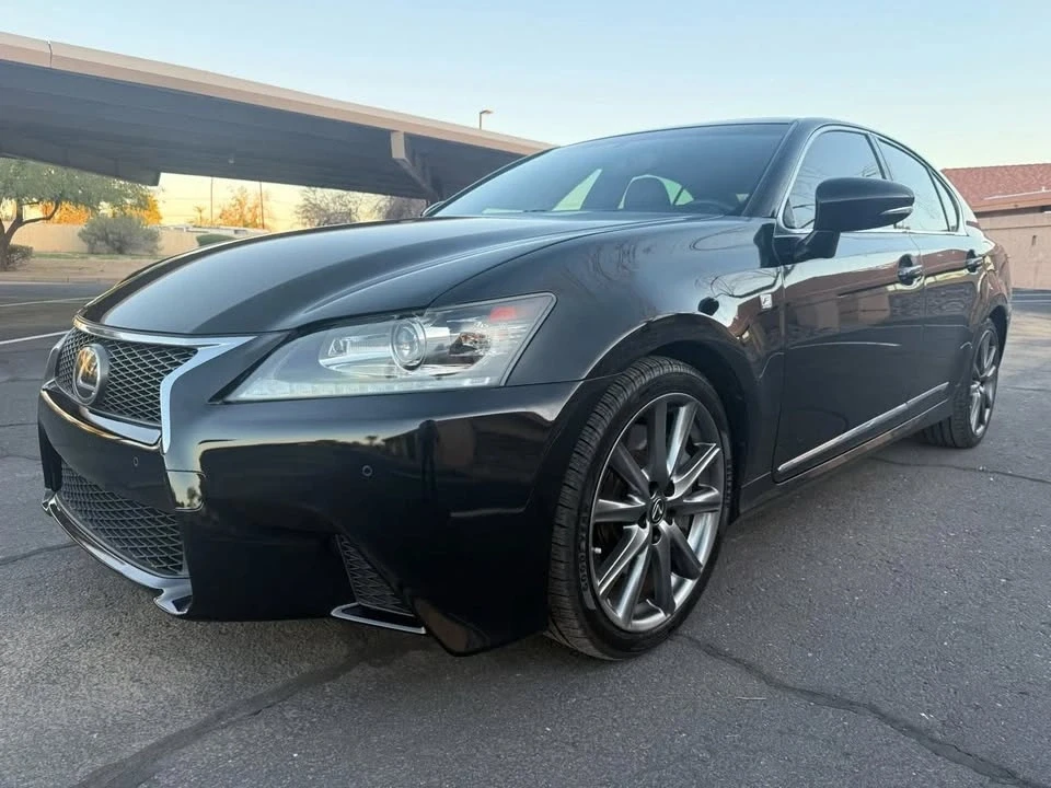 2014 Lexus GS 4th Gen - Image 2 of 4