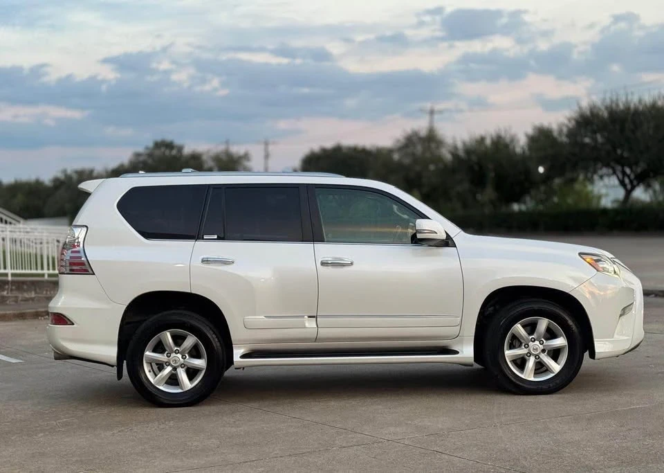 2014 Lexus GX 2nd Gen - Image 17 of 20