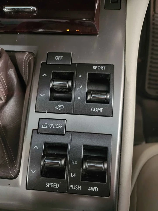 2014 Lexus GX 2nd Gen - Image 7 of 14