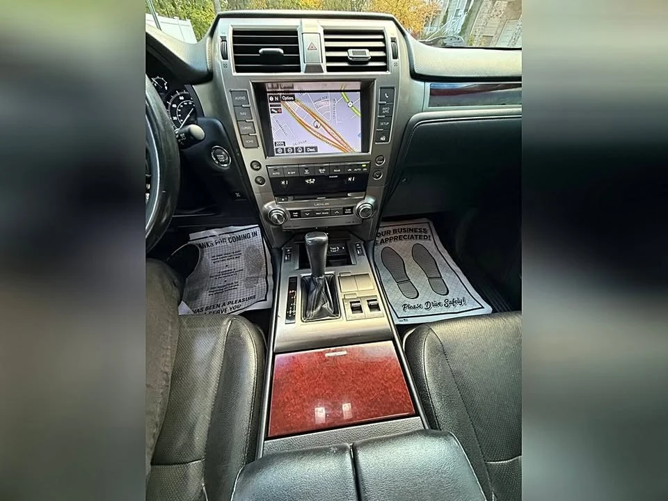 2014 Lexus GX 2nd Gen - Image 17 of 19