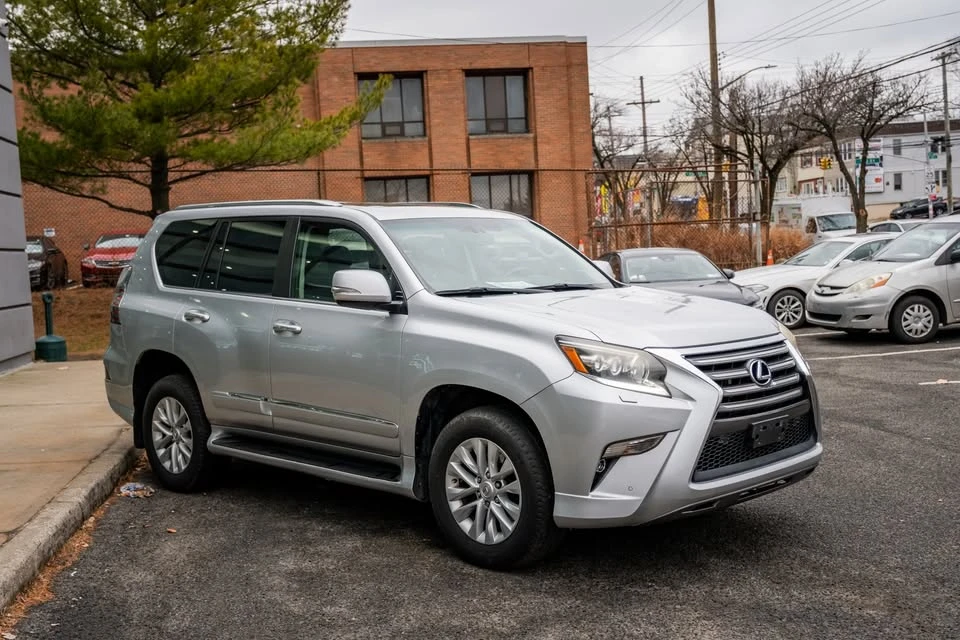 2014 Lexus GX 2nd Gen - Image 2 of 5