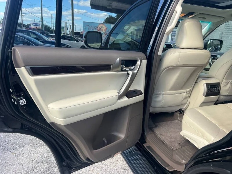 2014 Lexus GX 2nd Gen - Image 16 of 19