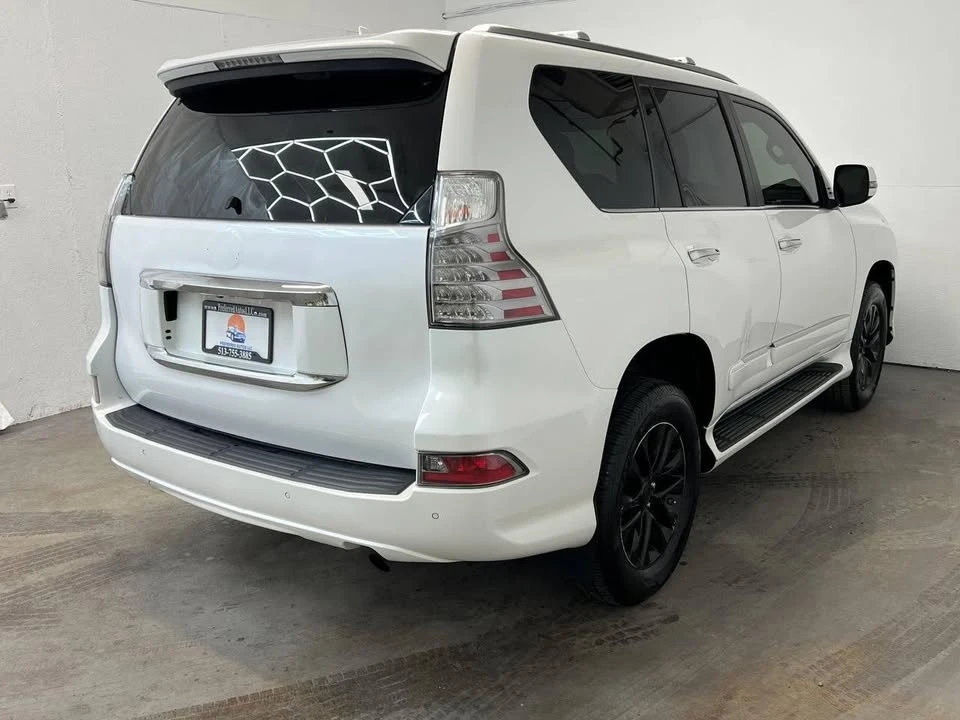 2014 Lexus GX 2nd Gen - Image 4 of 20