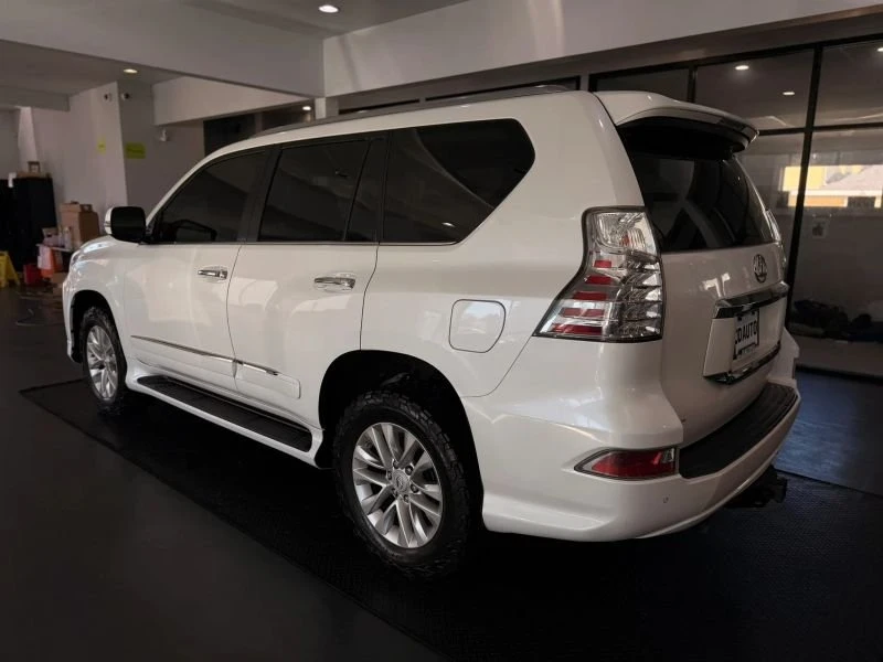 2014 Lexus GX 2nd Gen - Image 5 of 20