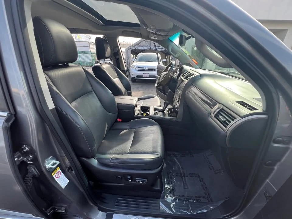 2014 Lexus GX 2nd Gen - Image 4 of 20