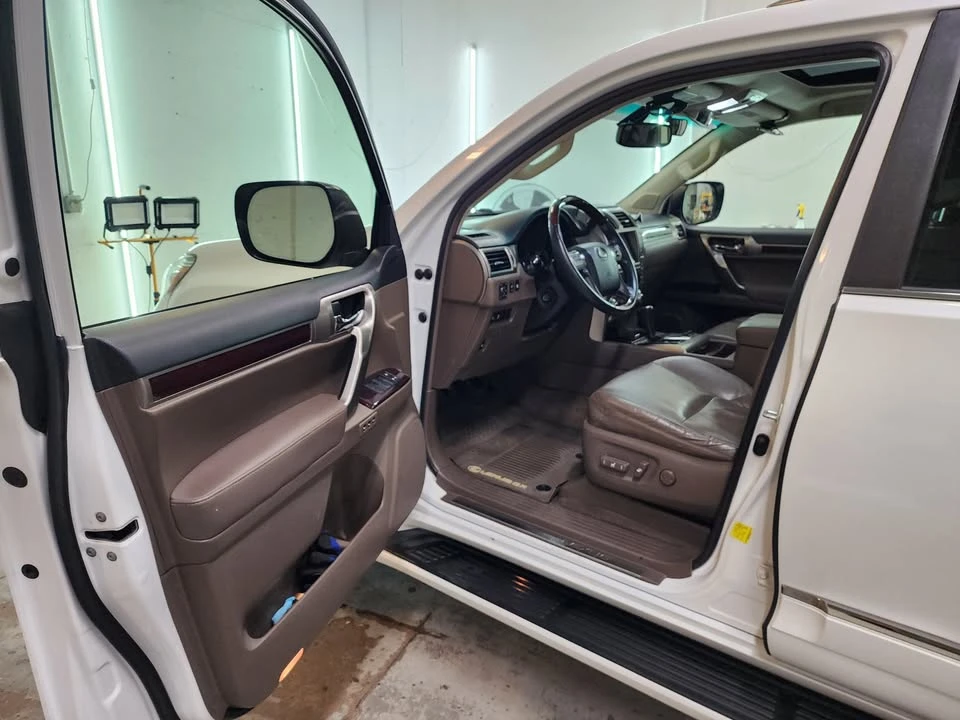 2014 Lexus GX 2nd Gen - Image 17 of 20