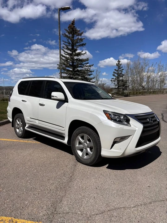 2014 Lexus GX 2nd Gen - Image 2 of 19
