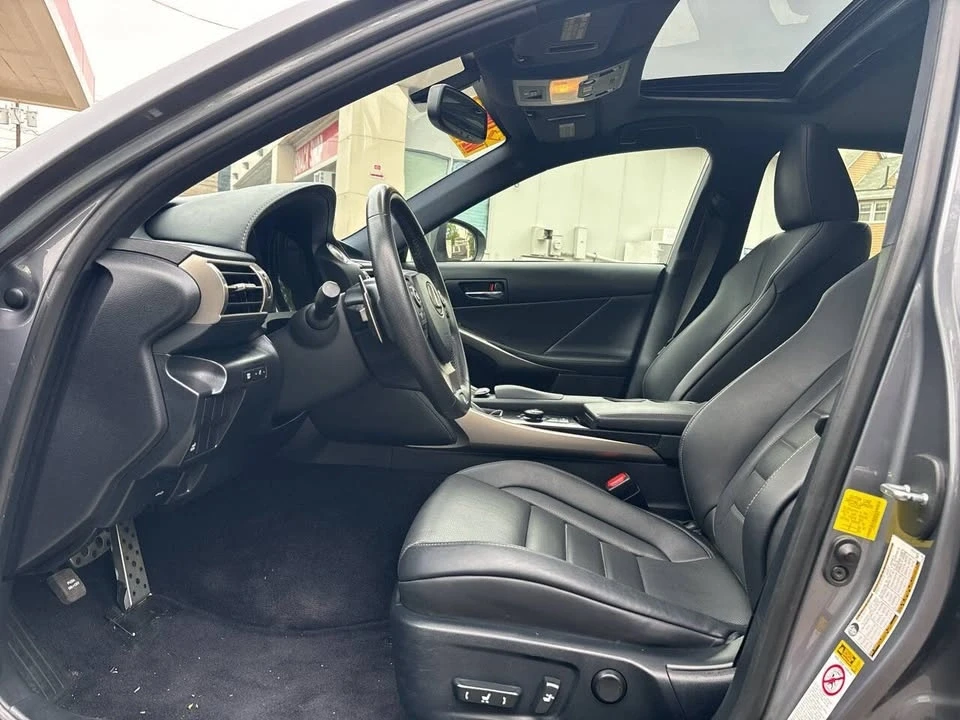 2014 Lexus IS 3rd Gen - Image 15 of 20
