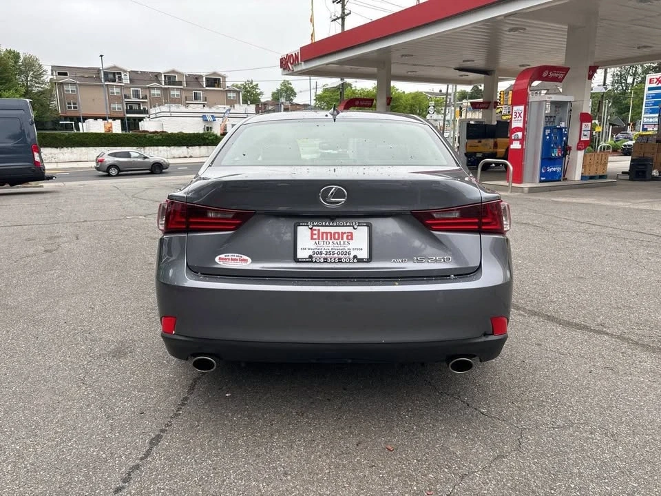 2014 Lexus IS 3rd Gen - Image 5 of 20