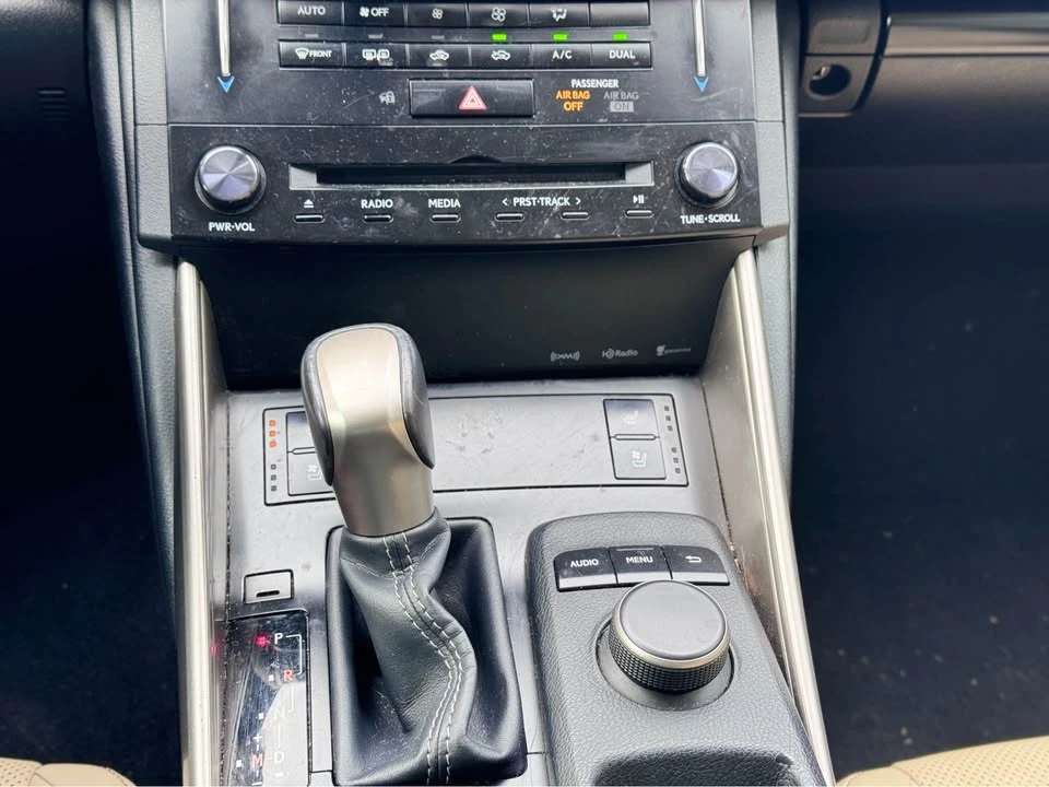 2014 Lexus IS 3rd Gen - Image 6 of 12